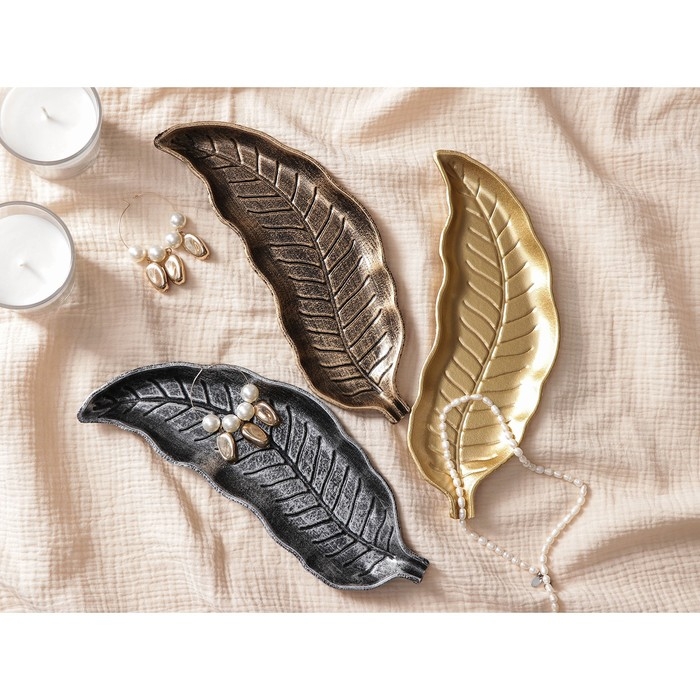 Блюдо для фруктов Доляна «Винтажный лист», 28×10 см, цвет серебряный Блюдо для фруктов Доляна «Винтажный лист», 28×10 см, цвет серебряный