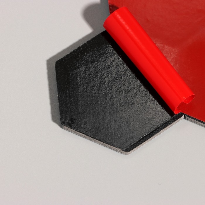 Панель самоклеящаяся 30*30см мозаика соты, белая Панель самоклеящаяся 30*30см мозаика соты, белая