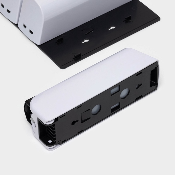 Диспенсер для мыла SAVANNA, механический, 3 отсека по 350 мл: шампунь, кондиционер, гель, белый Диспенсер для мыла SAVANNA, механический, 3 отсека по 350 мл: шампунь, кондиционер, гель, белый