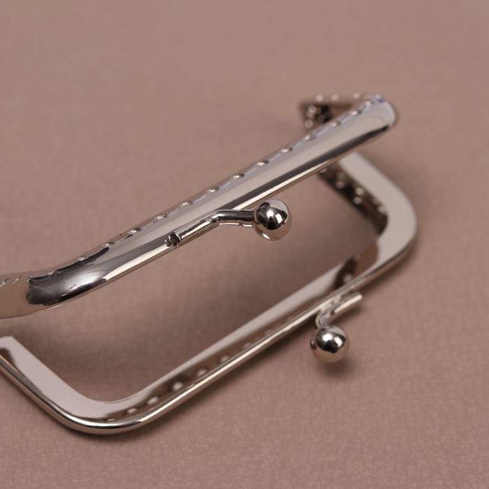 Фермуар пришивной «Прямоугольник», 8 × 5 см, цвет серебряный Фермуар пришивной «Прямоугольник», 8 × 5 см, цвет серебряный