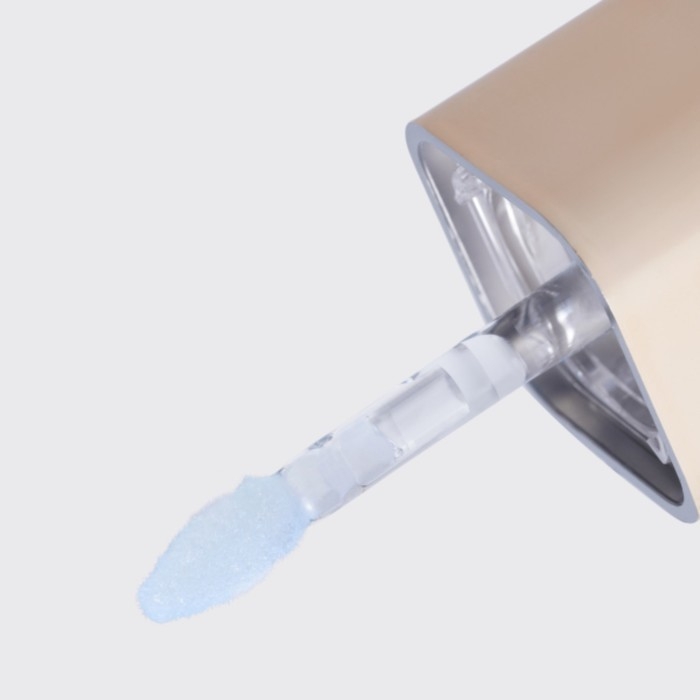 Масло для губ Vivienne Sabo Sirop de Fruits, тон 05 полупрозрачный синий, аромат ягод Масло для губ Vivienne Sabo Sirop de Fruits, тон 05 полупрозрачный синий, аромат ягод