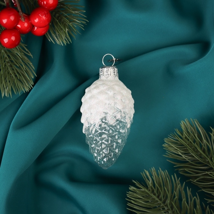 Ёлочное украшение Ёлочное украшение "Шишка в снегу" микс, в подарочной упаковке, h-8см