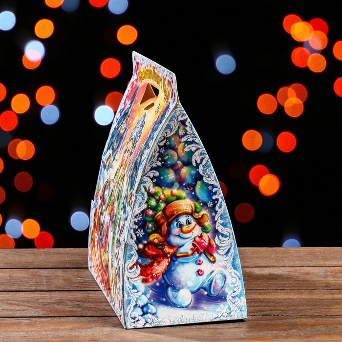 Новый год. Подарочная коробка Новый год. Подарочная коробка "Зимний Лес" 24,5 х 11,5 х 23 см.