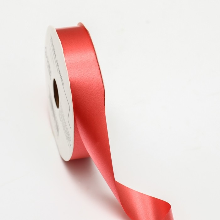 Лента для декора и подарков, красная, 2 см х 45 м Лента для декора и подарков, красная, 2 см х 45 м