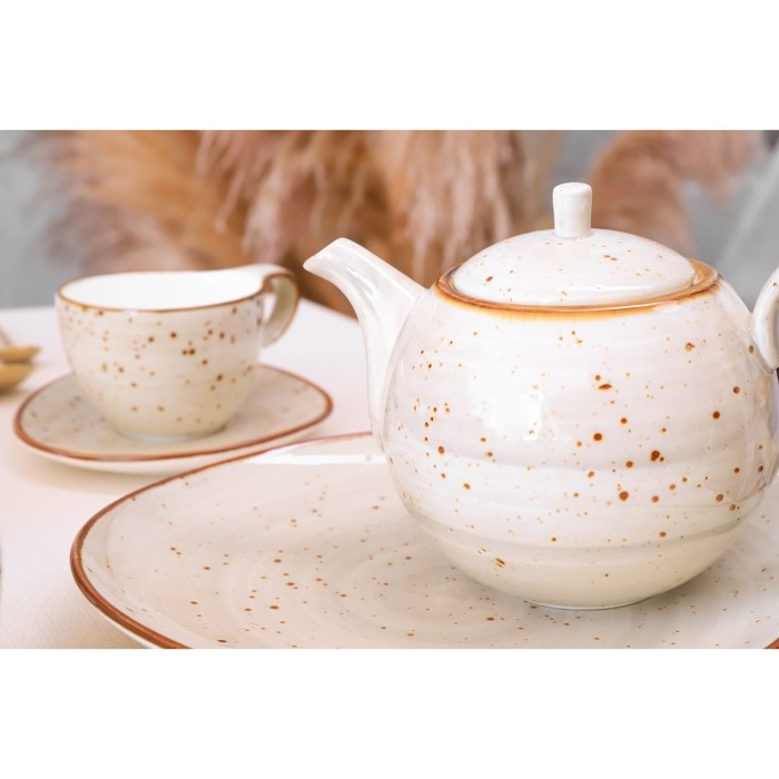 Чайник фарфоровый заварочный Magistro Mediterana, 900 мл, цвет бежевый Чайник фарфоровый заварочный Magistro Mediterana, 900 мл, цвет бежевый