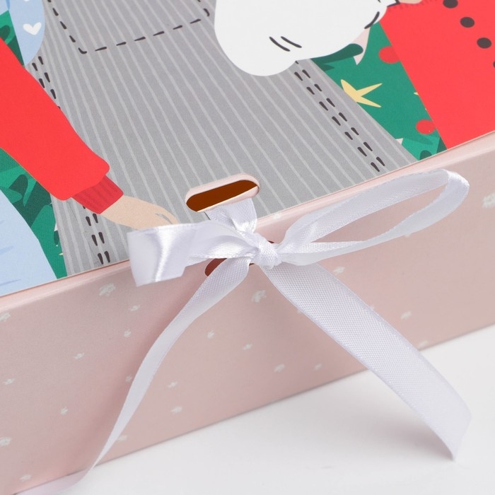 Коробка подарочная новогодняя складная «Подружки», 31 х 24.5 х 8 см, Новый год Коробка подарочная новогодняя складная «Подружки», 31 х 24.5 х 8 см, Новый год