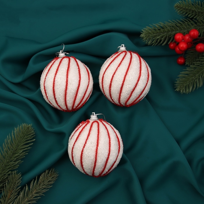 Набор шаров пластик d-8 см, 3 шт Набор шаров пластик d-8 см, 3 шт "Аксель" бело-красный