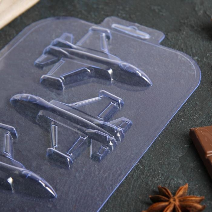 Форма для шоколада и конфет «Истребитель», пластик, прозрачная Форма для шоколада и конфет «Истребитель», пластик, прозрачная