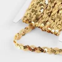 Тесьма декоративная с пайетками, 15 мм, 9.1&plusmn;0.5 м, цвет золотой
