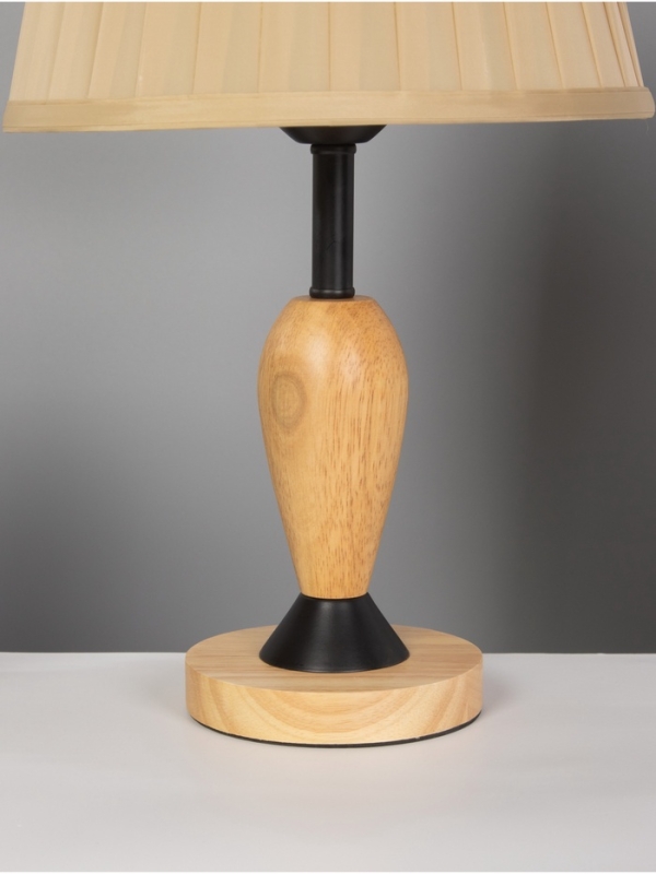 Лампа настольная BayerLux ЭКО Лампа настольная BayerLux ЭКО "Нина" 1х40Вт Е27 коричневый/черный 27х27х42см