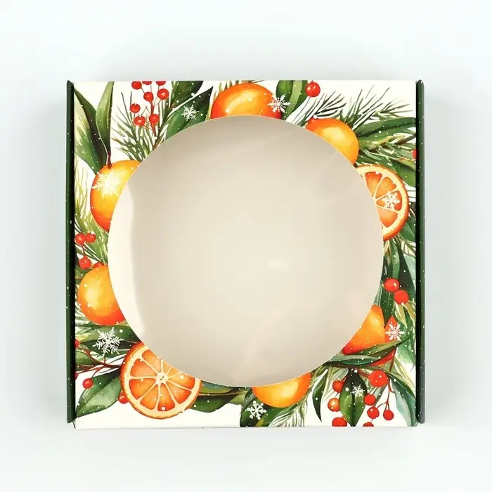 Коробка для макарун с низкими бортами «Сладкого Нового года!», венок, 11х 11х 3 см Коробка для макарун с низкими бортами «Сладкого Нового года!», венок, 11х 11х 3 см