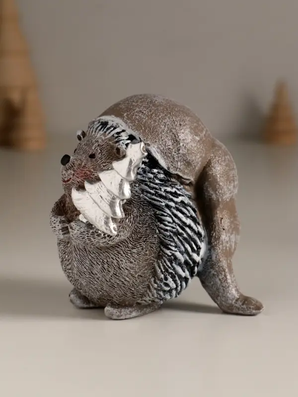 Сувенир полистоун  Сувенир полистоун "Ёжик в длинном колпаке" МИКС 8х5,7х8 см