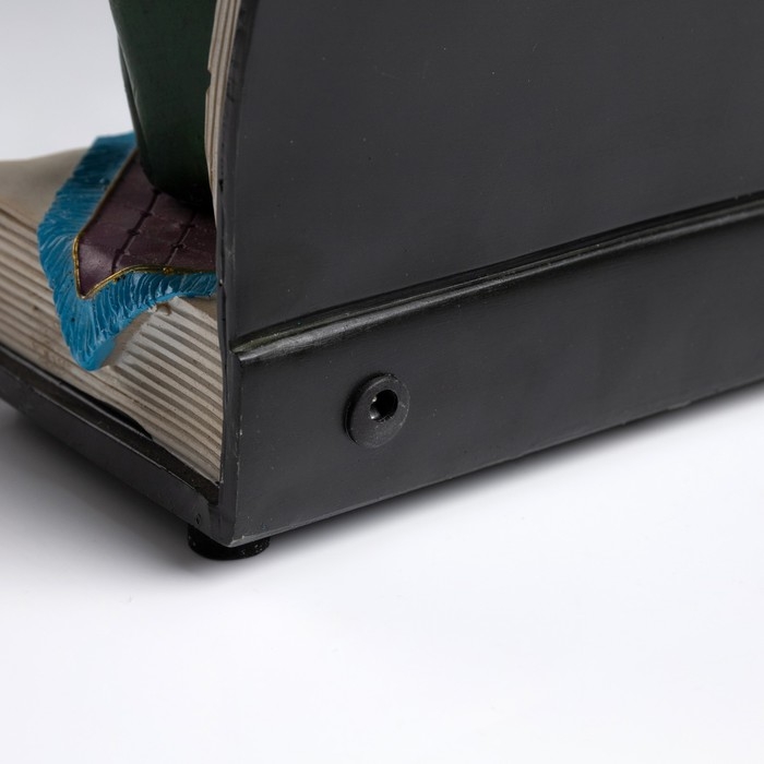 Светодиодная фигура «Праздничный вечер» 19 × 15 × 12 см, полистоун, батарейки ААх3 (не в комплекте), USB, свечение мульти Светодиодная фигура «Праздничный вечер» 19 × 15 × 12 см, полистоун, батарейки ААх3 (не в комплекте), USB, свечение мульти