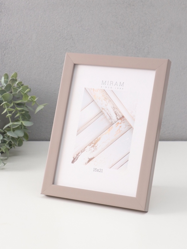 Фоторамка пластик Фоторамка пластик "МИРАМ" 15х21 св. коричневый