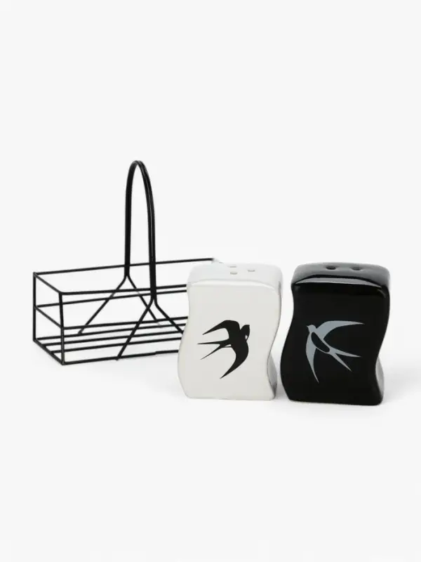 Солонка и перечница &laquo;Ласточки&raquo;, 100 мл