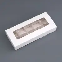 Коробка для 10 конфет, белая, 9.8&times;22&times;3.5 см