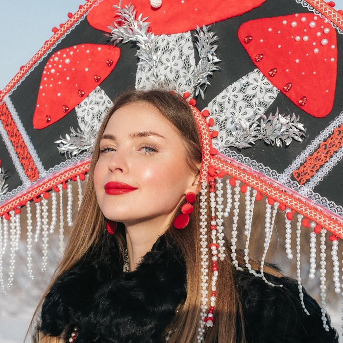 Серьги ассорти «Либеро» три диска, цвет красный в золоте Серьги ассорти «Либеро» три диска, цвет красный в золоте