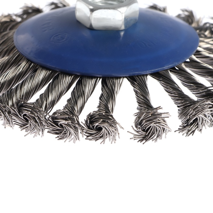 Щетка металлическая для УШМ ТУНДРА, крученая проволока,  Щетка металлическая для УШМ ТУНДРА, крученая проволока, "тарелка", М14, 125 мм