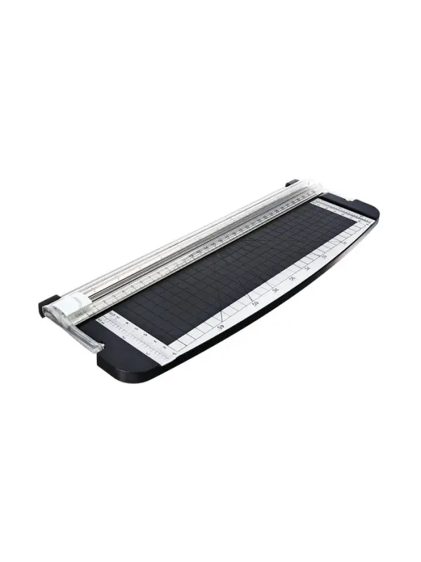 Резак для бумаги роликовый А4, до 3 листов, безопасное лезвие, длина реза 300 мм, корпус черный