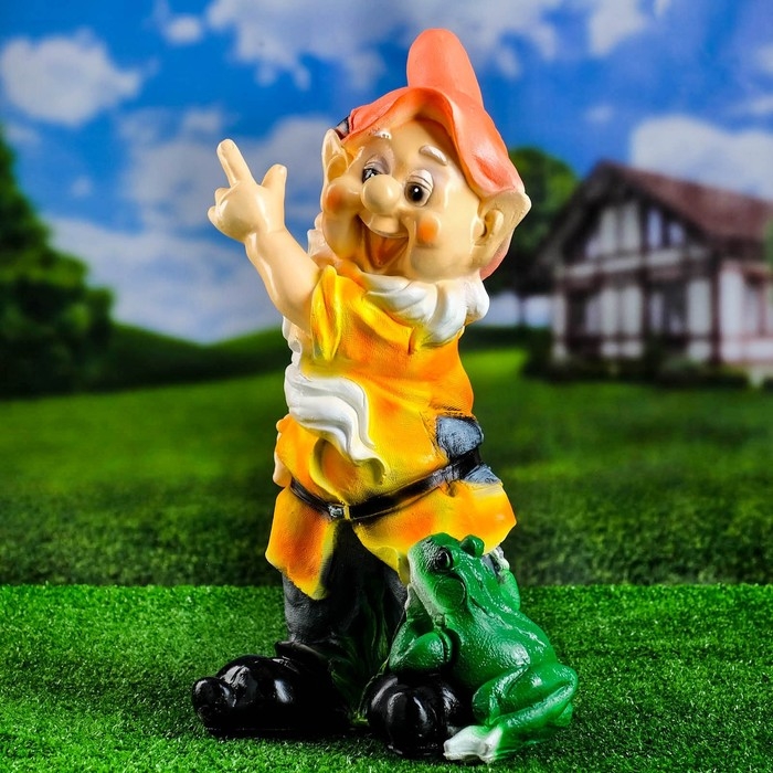 Садовая фигура  Садовая фигура "Гном с лягушкой" 20х27х50 см