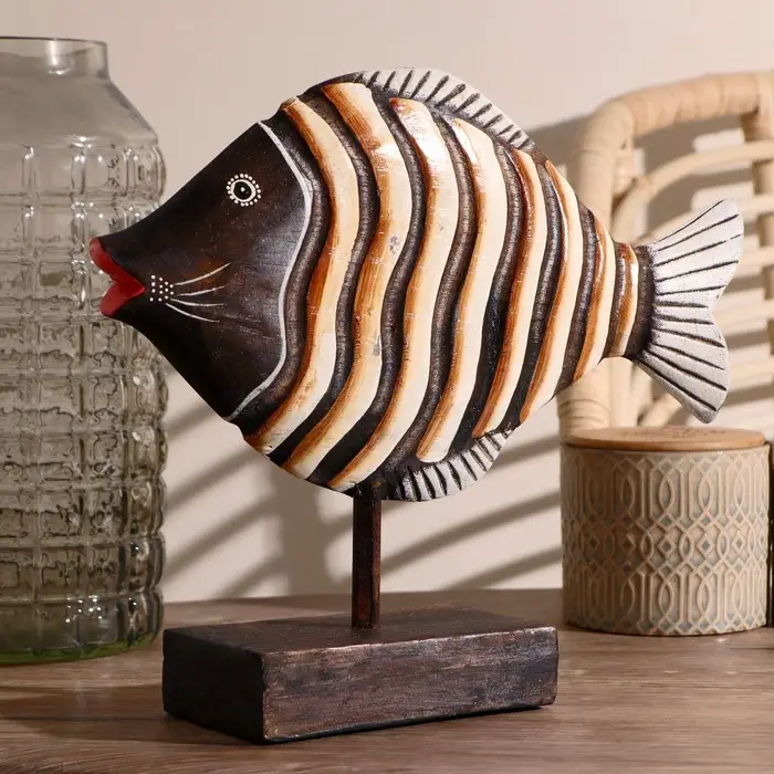 Сувенир "Рыба коричневая" дерево, на подставке 30х10х30 см