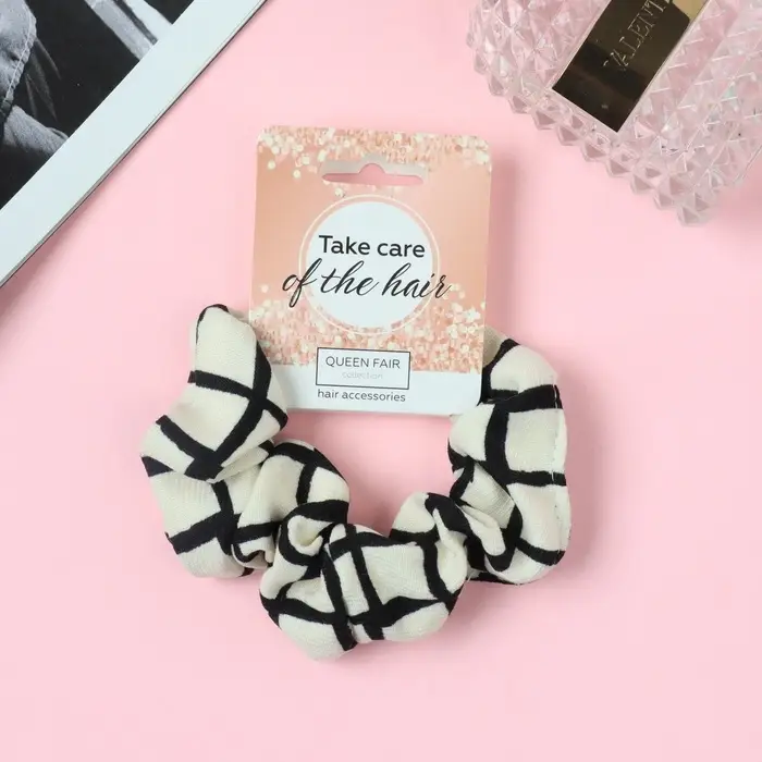 Резинка для волос Резинка для волос "Орбита" крупная клетка, 9 см, молочно-чёрный