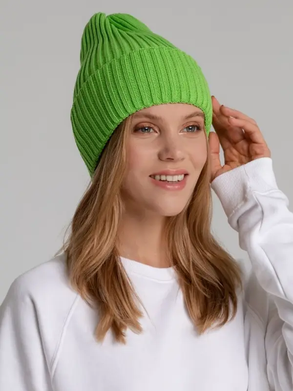 Шапка Yong, светло-зеленая (салатовая) Шапка Yong, светло-зеленая (салатовая)