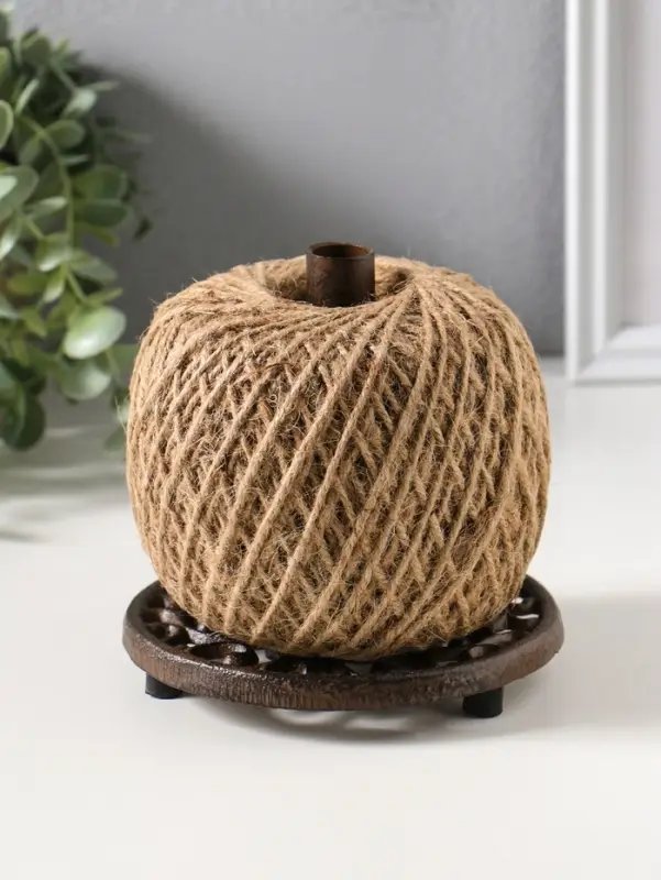 Сувенир катушка для ниток чугун с ножницами "Узоры" 13,2х13,2х23 см