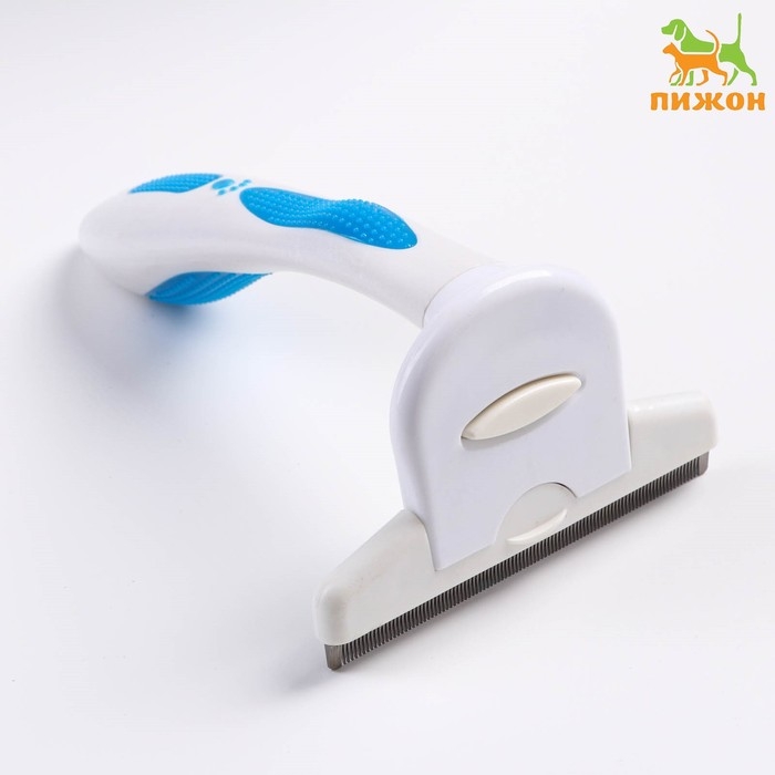 Дешеддер большой со съёмным лезвием, 15 х 10,5 см, бело-голубой Дешеддер большой со съёмным лезвием, 15 х 10,5 см, бело-голубой