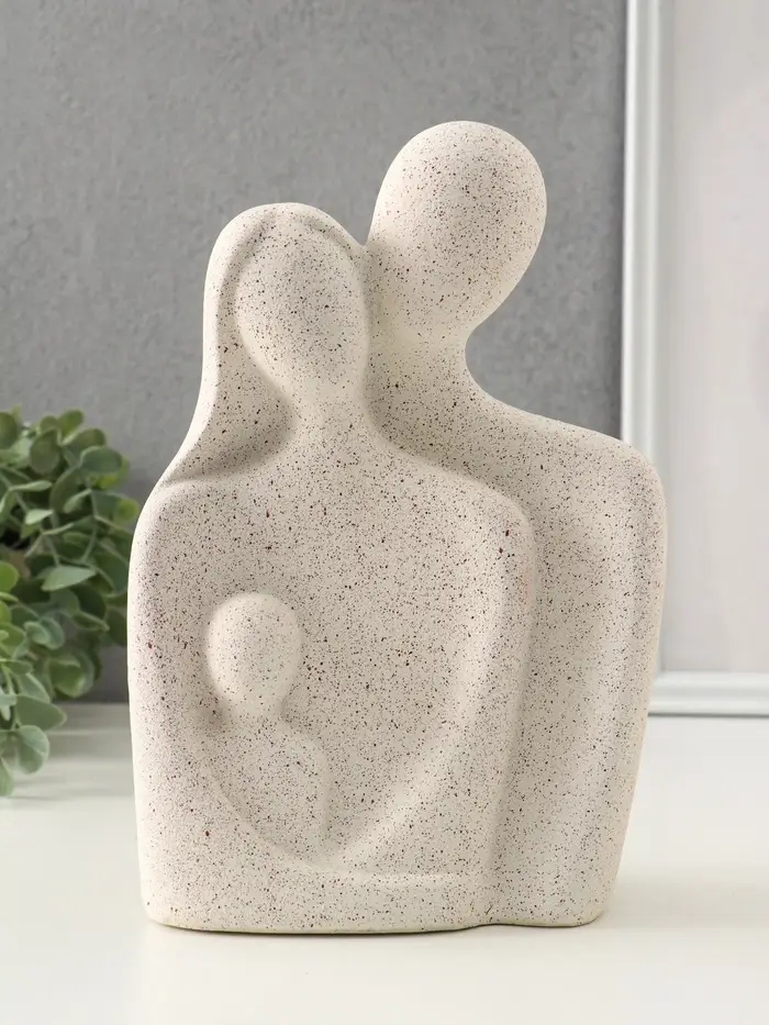 Бюст полистоун "Семья" песочный 16х9,3х24,5 см Бюст полистоун "Семья" песочный 16х9,3х24,5 см