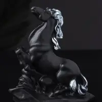 Фигура "Конь на дыбах" 10 см, черный