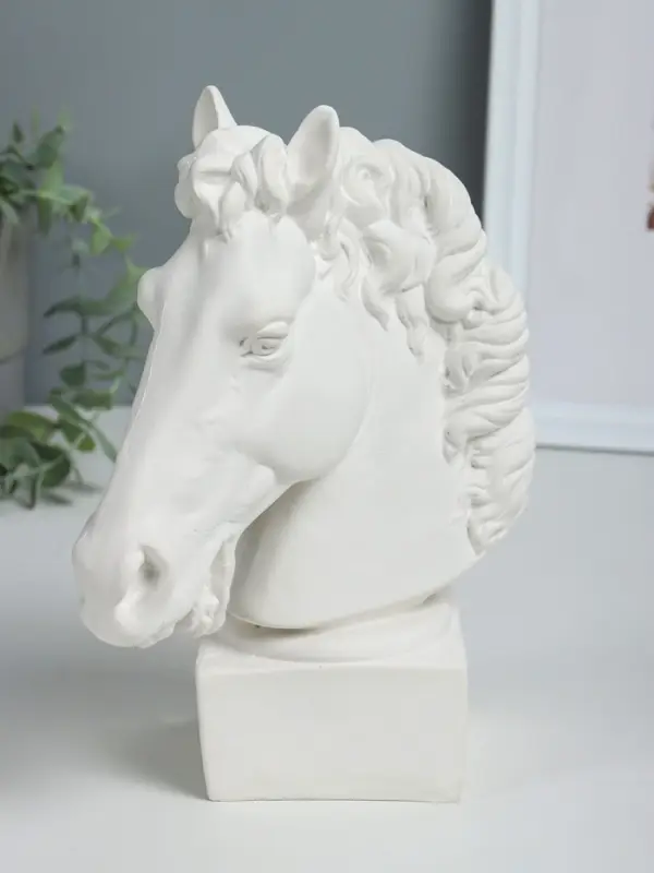 Копилка "Голова коня" высота 25 см, натурльный гипс