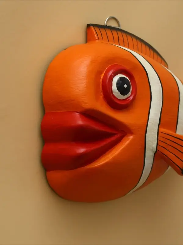 Панно «Рыба-клоун», 20×16×6 см, дерево, оранжевое Панно «Рыба-клоун», 20×16×6 см, дерево, оранжевое