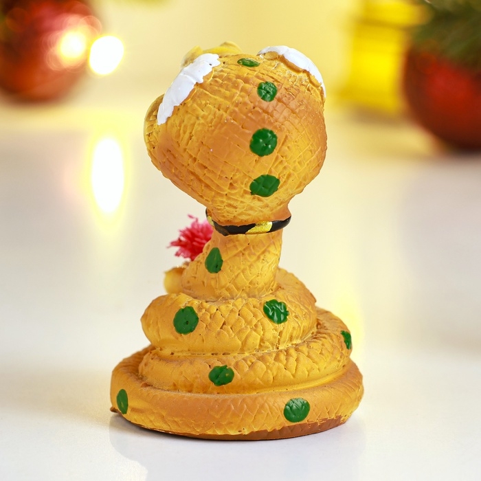 Новый год. Символ 2025. Фигура  Новый год. Символ 2025. Фигура "Змейка в галстуке" 4х4х6см, цветная