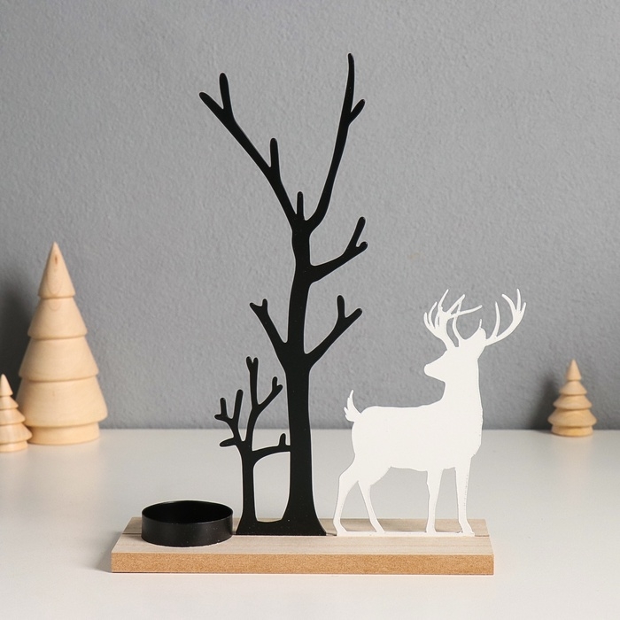 Подсвечник металл, дерево на 1 свечу "Олень у дерева" d=4 см 6х19х23,5 см