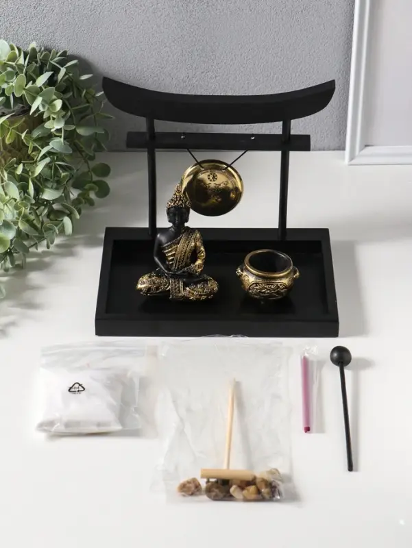Сад Дзен "Будда у гонга" песок+камни+аромапалочки+свеча 16х22х19 см
