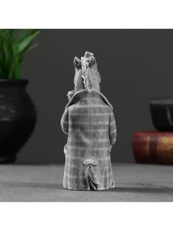 Фигурка &laquo;Конь в пальто&raquo;, 12 см