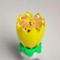 Свеча для торта музыкальная &laquo;Тюльпан&raquo;, крутящаяся, жёлтая, 14.5&times;6 см