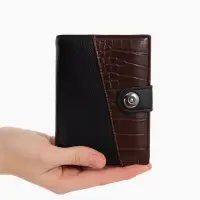 Портмоне мужское на кнопке, 3 в 1, для автодокументов и паспорта, 2 отдела, для карт, для монет, цвет чёрный/кофе Портмоне мужское на кнопке, 3 в 1, для автодокументов и паспорта, 2 отдела, для карт, для монет, цвет чёрный/кофе