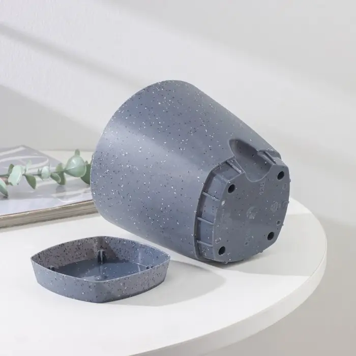 Горшок для цветов с прикорневым поливом «Amsterdam», 1,35 л, d=14 см, темный камень Горшок для цветов с прикорневым поливом «Amsterdam», 1,35 л, d=14 см, темный камень