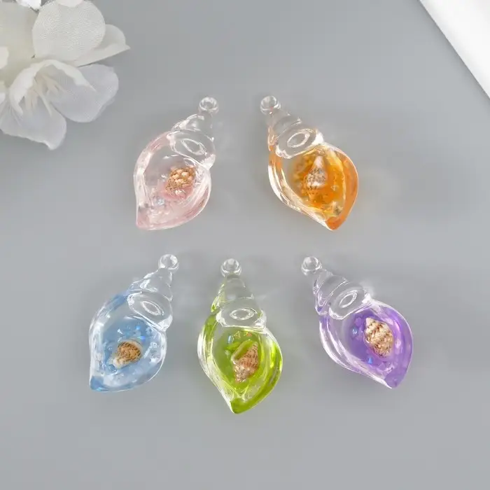 Подвеска для творчества акрил "Морская ракушка" светится в темноте МИКС 1,8х3,7х1,3 см