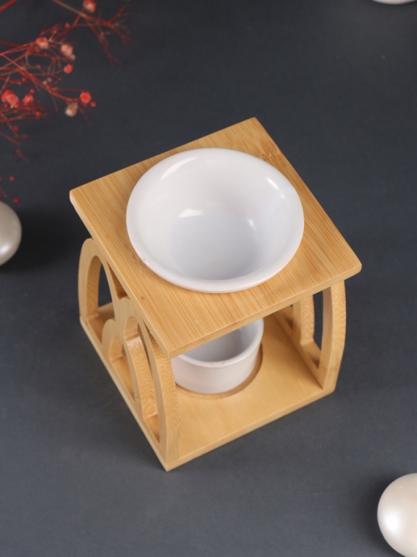 Аромалампа бамбук, керамика с подставкой под свечу Аромалампа бамбук, керамика с подставкой под свечу "Узоры" белая 9,5х9,5х13,5 см