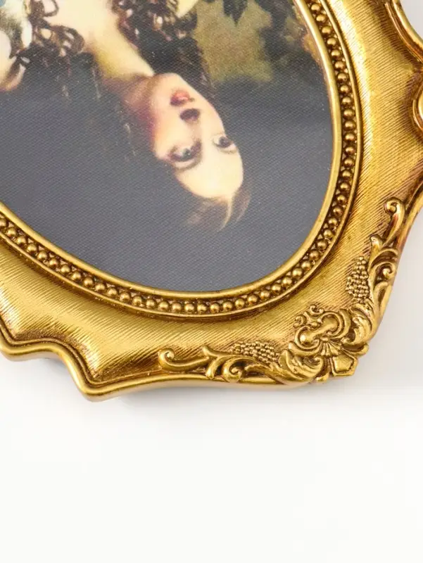 Фоторамка полистоун 12х17 см "Фрейлина" золото 1,5х18,5х23,8 см