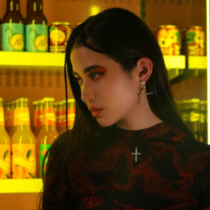 Серьги висячие со стразами «Крестики» грация, цвет белый в серебре, 6см Серьги висячие со стразами «Крестики» грация, цвет белый в серебре, 6см