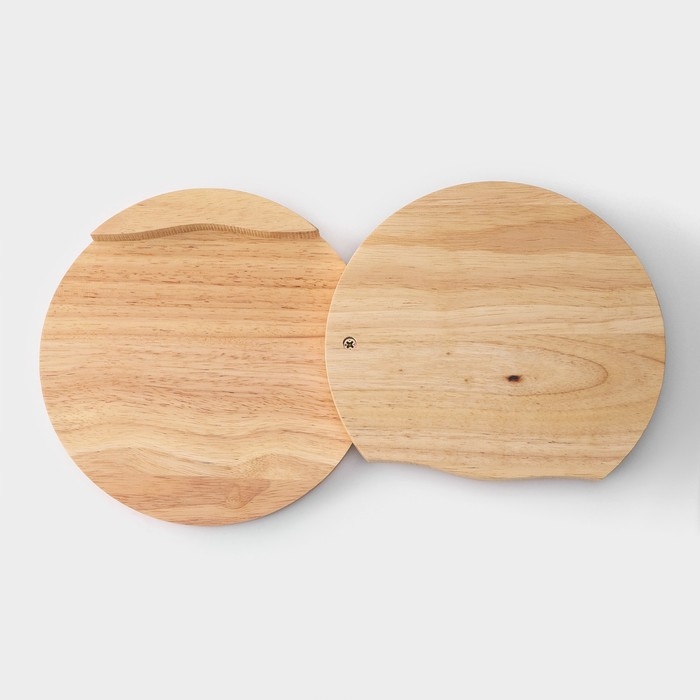 Набор для подачи сыра Magistro, 4 ножа, доска, 19,5×19,5×3,5см, дуб Набор для подачи сыра Magistro, 4 ножа, доска, 19,5×19,5×3,5см, дуб