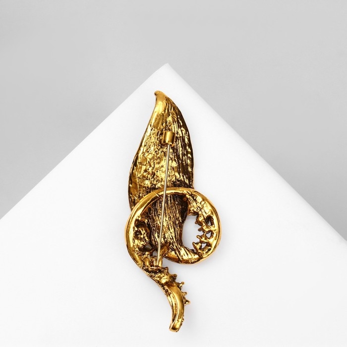 Брошь «Лист» изогнутый, цвет сине-золотой в чернёном золоте Брошь «Лист» изогнутый, цвет сине-золотой в чернёном золоте