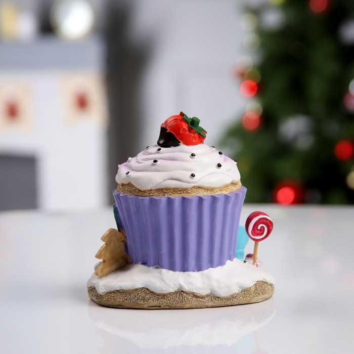 Светодиодная фигура «Дом из сладостей» 13 × 12 × 9 см, полистоун, батарейки LR44х2 (в комплекте), свечение тёплое белое Светодиодная фигура «Дом из сладостей» 13 × 12 × 9 см, полистоун, батарейки LR44х2 (в комплекте), свечение тёплое белое