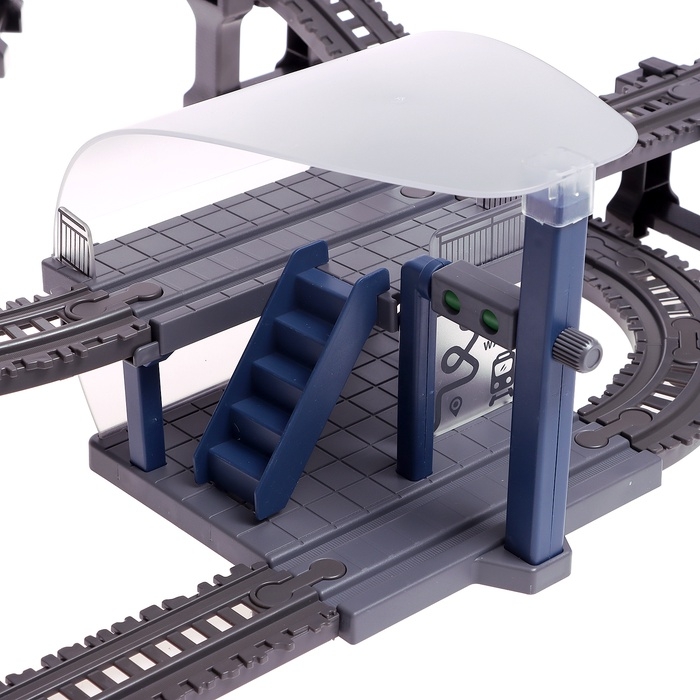 Железная дорога «Ретро», работает от батареек, световые и звуковые эффекты, детская Железная дорога «Ретро», работает от батареек, световые и звуковые эффекты, детская