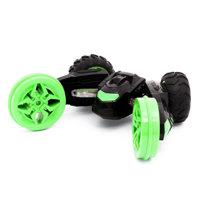 Машина радиоуправляемая «Перевертыш - Трансформер», работает от аккумулятора, цвет зелёный Машина радиоуправляемая «Перевертыш - Трансформер», работает от аккумулятора, цвет зелёный