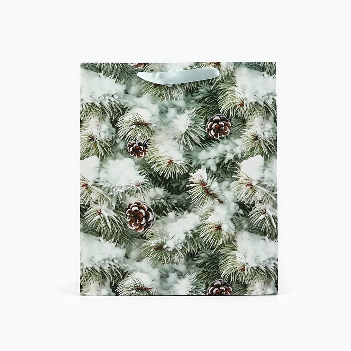 Пакет подарочный новогодний ламинированный «Зимняя ель», M 26 х 30 х 9 см , Новый год